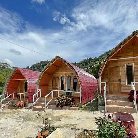 Penginapan Puncak Dua Mitra Reddoorz Berastagi Exterior photo